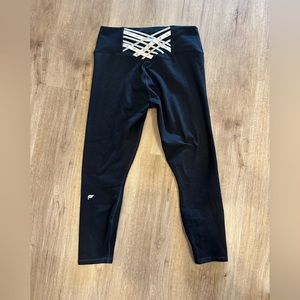 ✨Fabletics✨ Powerhold 7/8 Leggings